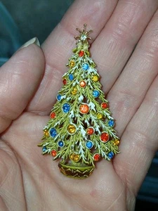 Vintage ART Brooch Christmas Tree Blue Red Gold Ornaments Signed ART No Damage - Picture 1 of 4
