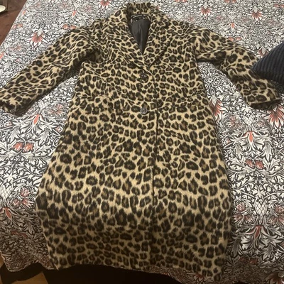 Abrigo largo con estampado animal Express Foto 1 de 4