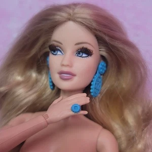 Barbie Doll Jewelry 1/6 Scale Earrings And Ring - Picture 1 of 4