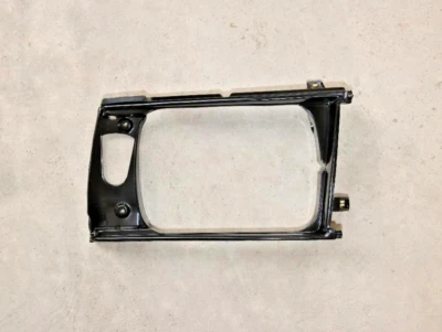 RH H/L DOOR 82-83TOYOTA COROLLA COUPE/LIFTBACK/HATCHBACK exclude  2/4DR SEDAN Foto 1 de 2
