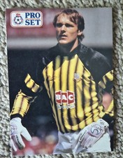 Pro Set English Football (1991-1992)-West Ham United-Ludek Miklosko-Card No: 122