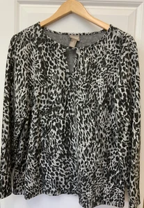 Chicos Womens Pullover sweater sz 2 Leopard Print Black White SZ LARGE - Picture 1 of 7