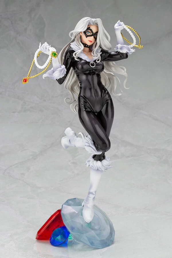 Marvel Collectible Bishoujo 9 Inch Statue Figure - Black Cat Steal Your Heart