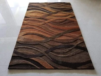 Alfombra geométrica gruesa de lana pura acolchada a mano para alfombra hecha a mano de 5x8 pies Foto 1 de 4