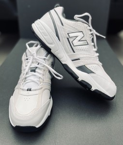 Кроссовки для мужчин New Balance 409 