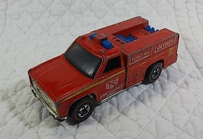Hot Wheels Redline #7650 Emergency Squad Unit Fire Truck Flying Colors MFR:1975 - Image 1 of 4