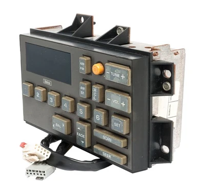 Cabezal de radio control para camioneta Chevy 1988-94 OEM de fábrica GM Delco versión ecualizador 16154435 Foto 1 de 4