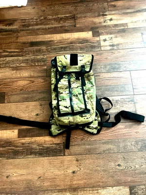 Mission Workshop Acre Hauser 14l Pack - Image 1 of 4