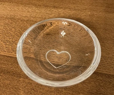 Orrefors Sweetie Cristal Redondo Cuenco Corazón En Centro 5.25" Firmado Foto 1 de 4