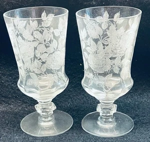 Vintage Elegant Glas Geätzt Rosen Klar Saft Parfait 2er Set 5" - Bild 1 von 3