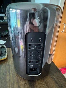 2013 Apple Mac Pro workstation 12 core 2.7GHz CPU + 128GB RAM + 2TB Flash D700 - Afbeelding 1 van 21