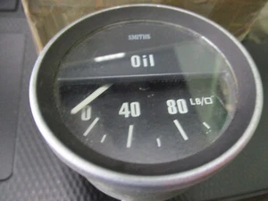 Jaguar XJ6, XJ12, XJ6C, XJ12C oil pressure gauge NOS Smiths ACP2203/00, C45745 - Picture 1 of 6