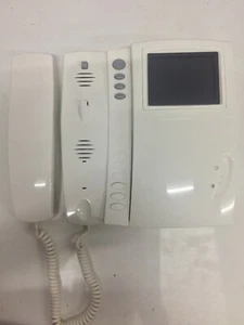 bpt YVC/301I Farb-Video-Mobilteil 3,5" (Bianco weiß) - Bild 1 von 10
