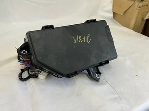 2018-2020 Honda Accord 1.5L Engine Bay Fuse Relay Junction Box 38256-TVA-A01 OEM - Picture 1 of 5