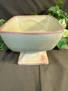 VTG Frankoma Pottery square planter in the Prairie Green color. - Picture 1 of 6