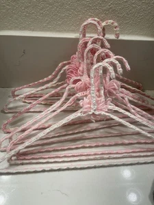 Vintage Lot of 10 PINK HAND CROCHETED Hangers YARN COVERED Knit Handmade - Picture 1 of 3
