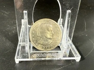 1979 D Susan B Anthony Liberty Rare FG - Frank Gasparro - ONE DOLLAR U.S. Coin F - Picture 1 of 3