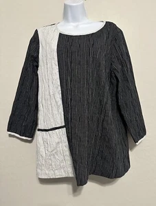 Yushi Women Black White Plaid Crinkled 3/4 sleeve Lagenlook Tunic Top M - Picture 1 of 6