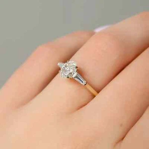 14K Yellow Gold IGI GIA Lab Grown Diamond Solitaire Ring 1.30 Ct Oval Baguette - Picture 1 of 8