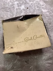 Vintage Sarah Coventry Silver-Tone Bangle – Original Box. - Picture 1 of 4
