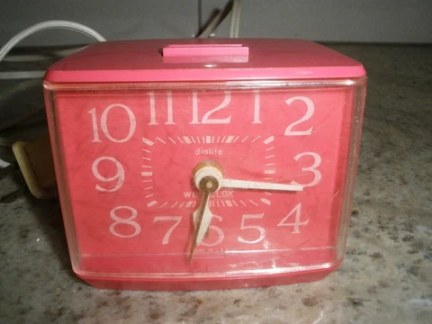 Vintage Westclox Hot Pink Alarm Clock Tested & Works Great (049) Cover