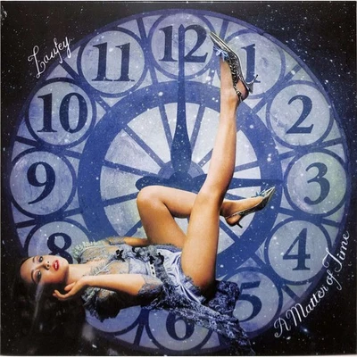 Laufey / A MATTER OF TIME (LP) / Sony Music-Better Noise Records / 505616718136 - Bild 1 von 2