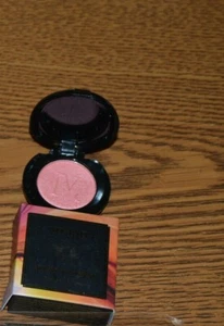 3x Nomad AROUND THE WORLD POSITANO SUNRISE Eye Shadow - Picture 1 of 1