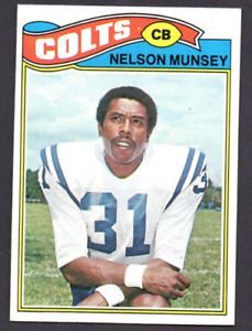 1977 Topps Football #392 Nelson Munsey EXMT