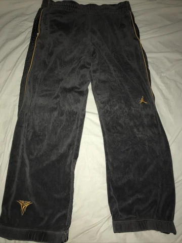 Air Jordan Melo Pants Gray Men Size Medium Joggers Velour Sweatpants Distressed Cover
