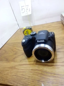 fotocamera digitale kodak pixpro az421 testata funziona benissimo obiettivo zoom grandangolare 42 x - Foto 1 di 15