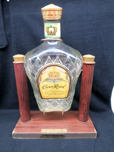 Crown Royal Tilt Schnaps Bar Spender Aufsteller 1,75 Liter Flasche Vintage 1970 - Bild 1 von 8