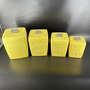 Vintage Yellow Nesting 4 PC Kitchen Canister Set Flour Sugar Coffee Tea Retro - Bild 1 von 17
