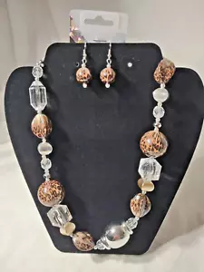 Set Collana & Orecchini Perline Leopardate Grossi 17"" Collana 1 3/4"" Orecchini - Foto 1 di 7