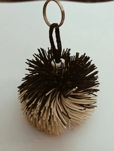 PORTACHIAVI ANTISTRESS PELI ELASTICI JUVENTUS JUVE BIANCO NERO - Foto 1 di 2