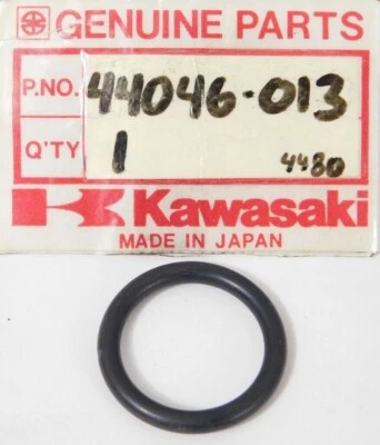 1 KAWASAKI W2TT/W2SS/W1SS/W1/F/C2/KE/KV/G5/G4/G31M INNER FORK TUBE O-RING NOS - Image 1 of 3