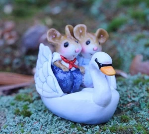 Wee Forest Folk M-475 - Barco cisne dulces - Imagen 1 de 3