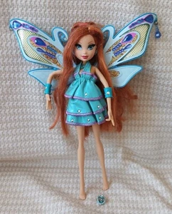 Rainbow Winx Club Doll Puppe Bloom - Bild 1 von 5