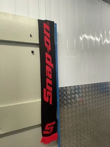 Snap On Tools Sammlerstück Schal Wolle LOGSCARV ROT Print Tuch - Bild 1 von 2