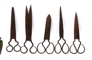Vintage Scissors, Home Decor, Iron Tool Old Indian Scissors, Collectibles Scisso - Picture 1 of 9