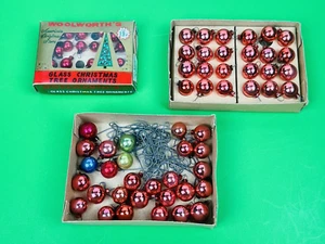 Ornamenti in miniatura vintage blu e rosa verde 76 ganci totali e vintage - Foto 1 di 13