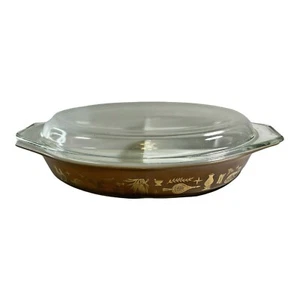 Divided 1 1/2 qt. Oval Casserole Dish with Lid Early American - Picture 1 of 7