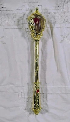 Varita Rosa Iluminada Dorada Princesa Bella Princesa La Bella y la Bestia Tienda Disney PROBADA Foto 1 de 4