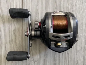 Daiwa Alphas 105H Casting Reel, Used, Compact, High Gear Ratio - Picture 1 of 12