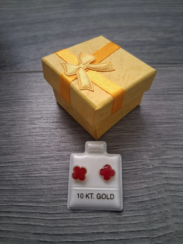 Aretes Broquel flor de 10K / 10k Studs Earrings flower style. color rojo. - Image 1 of 4