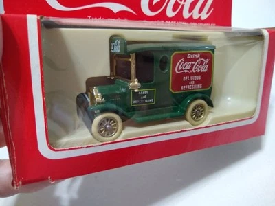 Lledo Days Gone Diecast  Models - Coca-Cola truck 🟢 - Image 1 of 4