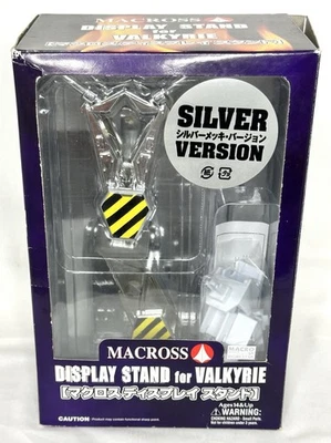 Soporte de exhibición Macross para brazo de lanzamiento Valkyrie Yamato plateado cromado Foto 1 de 4