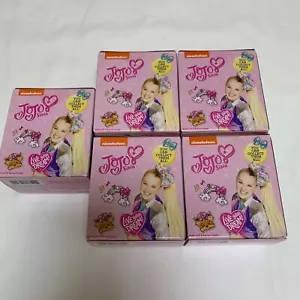Lot of 5 Nickelodeon Jojo Siwa JOJO'S WORLD Mystery Figures Series 3 NEW - Picture 1 of 3
