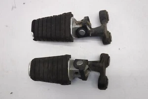 1986 yamaha xj700x OEM FRONT FOOT RESTS PEGS STEPS SET PAIR - Picture 1 of 3