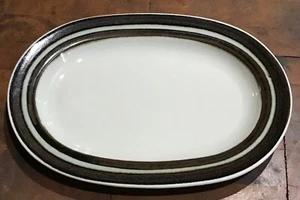 Vintage Arabia Made in Finland Brown 12.5" X 9” Oval Serving Platter - Picture 1 of 4