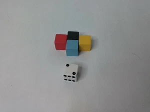 1985 Pictionary Wood Movers & Die Parts Replacement Pieces Boardgame - Picture 1 of 1